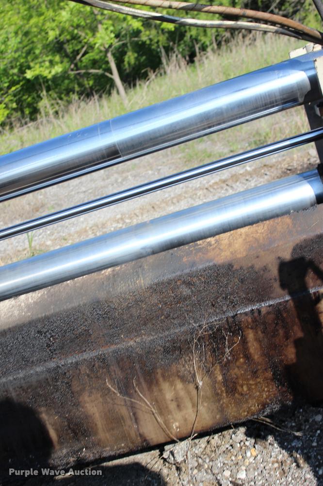 image for item L3036 Power Curbers 5700B curb machine