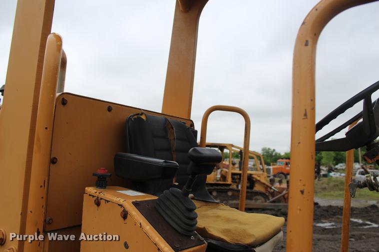 image for item L3037 Galion PD784 padfoot roller