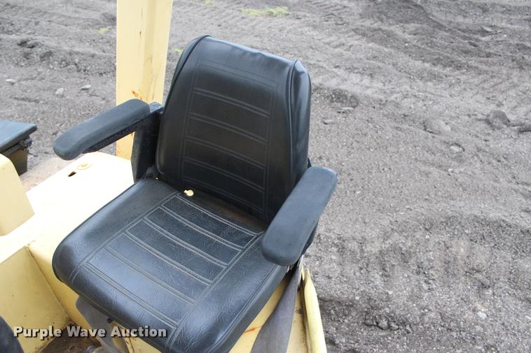 image for item L3039 1988 Hypac 778C double drum roller