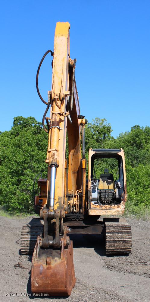 image for item L3043 1996 Hyundai 130LC-3 excavator