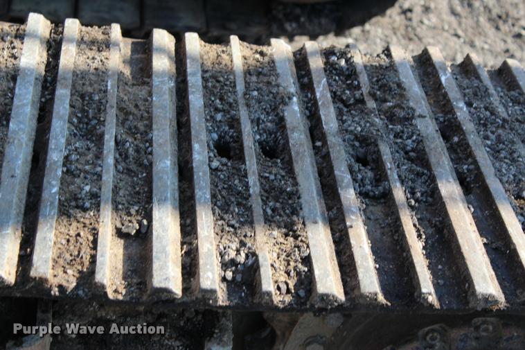 image for item L3043 1996 Hyundai 130LC-3 excavator