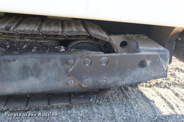 image for item L3044 1997 Cedarapids CR461 paver