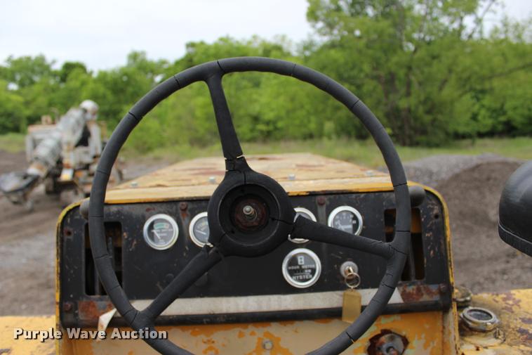 image for item L3045 Hyster C530A pneumatic roller