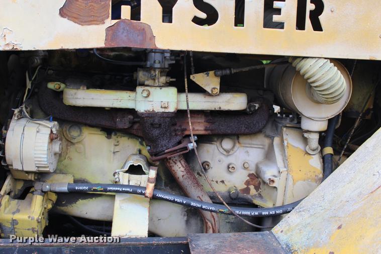 image for item L3045 Hyster C530A pneumatic roller