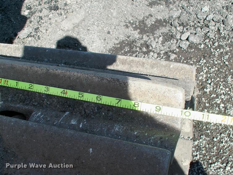 image for item L3046 1981 Dresser TD15C dozer