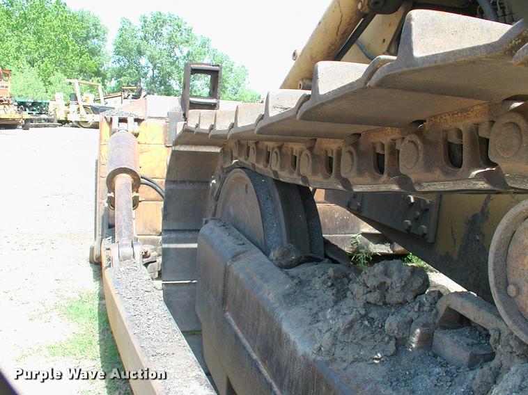 image for item L3046 1981 Dresser TD15C dozer