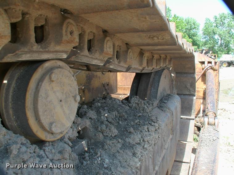 image for item L3046 1981 Dresser TD15C dozer