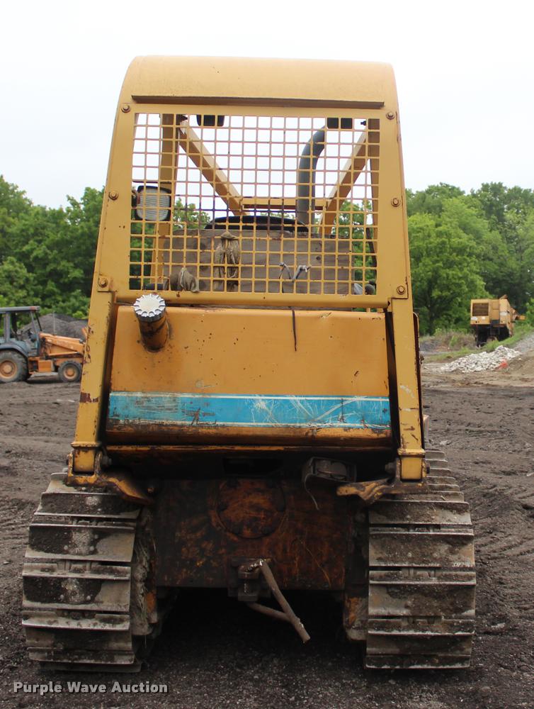 image for item L3048 1995 Dresser TD8H dozer
