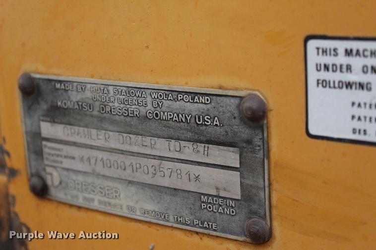 image for item L3048 1995 Dresser TD8H dozer