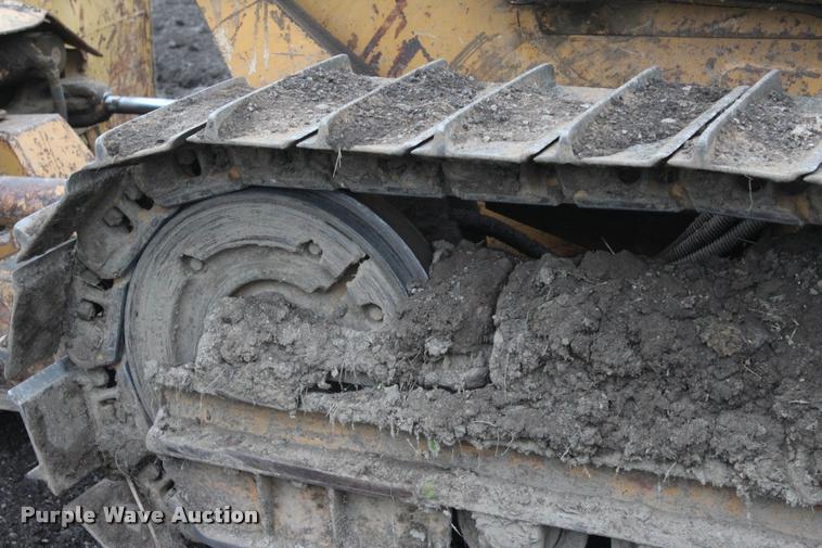 image for item L3048 1995 Dresser TD8H dozer