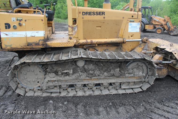 image for item L3048 1995 Dresser TD8H dozer