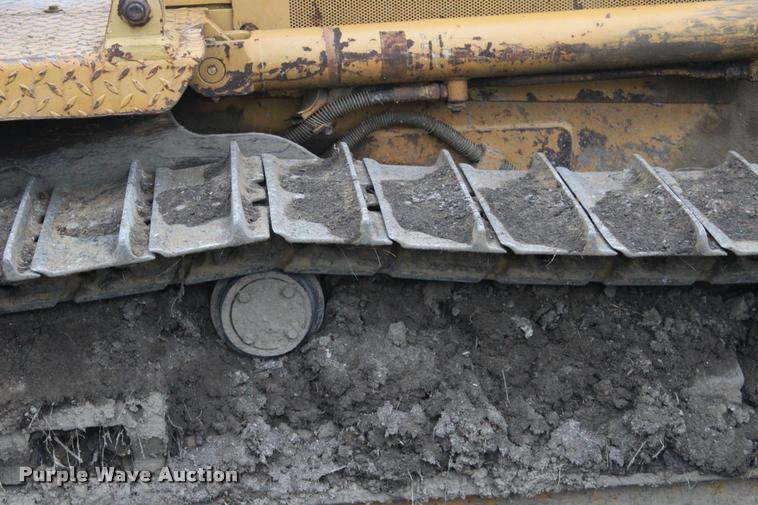 image for item L3048 1995 Dresser TD8H dozer
