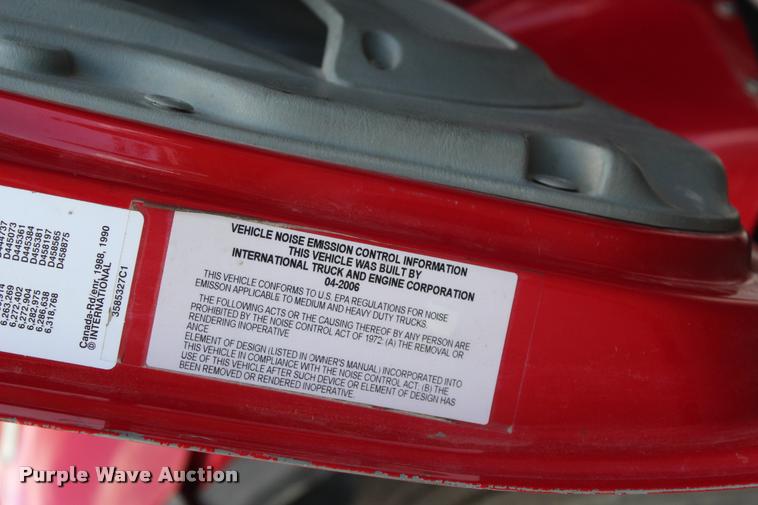 image for item L3050 2007 International 7500 dump truck