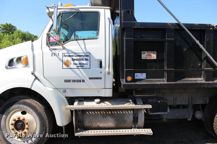 image for item L3051 2008 Sterling LT8500 dump truck