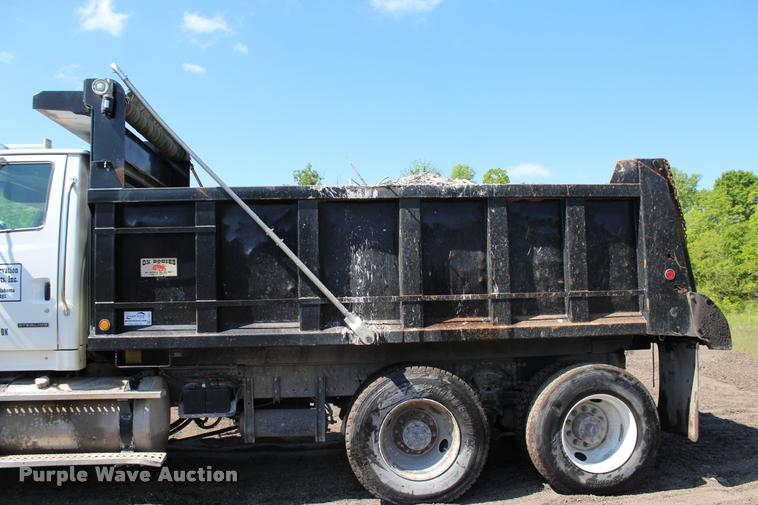 image for item L3051 2008 Sterling LT8500 dump truck