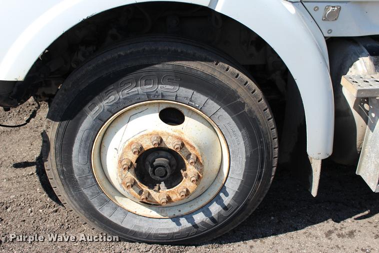 image for item L3051 2008 Sterling LT8500 dump truck