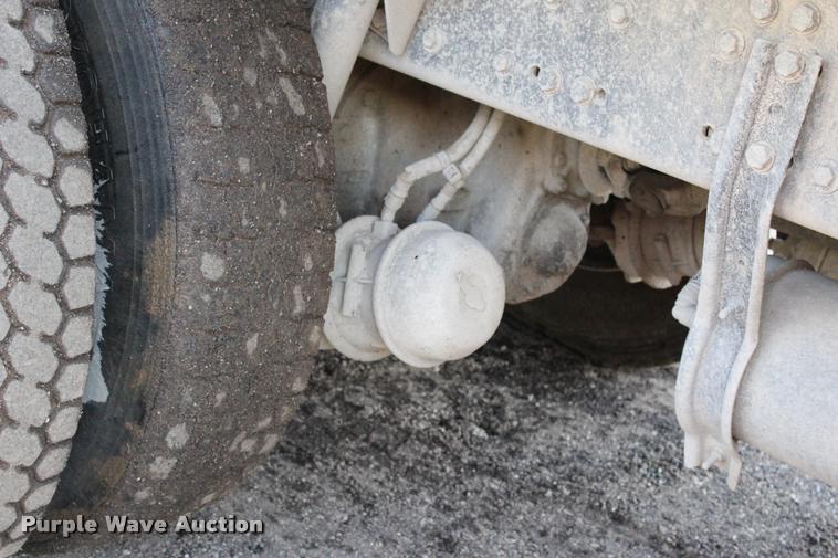 image for item L3051 2008 Sterling LT8500 dump truck