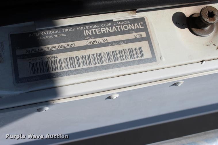 image for item L3052 2005 International 9400i dump truck