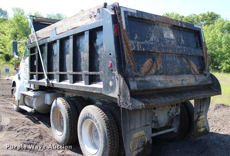 image for item L3053 2008 Sterling LT8500 dump truck
