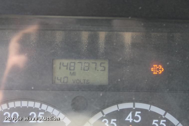 image for item L3053 2008 Sterling LT8500 dump truck