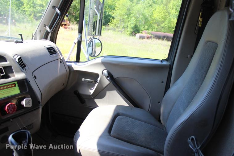 image for item L3053 2008 Sterling LT8500 dump truck