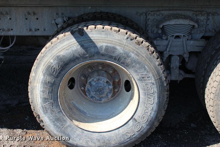 image for item L3053 2008 Sterling LT8500 dump truck