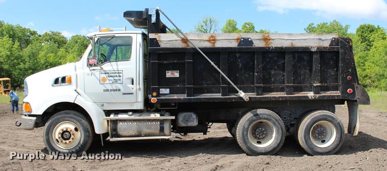 image for item L3054 2008 Sterling LT8500 dump truck