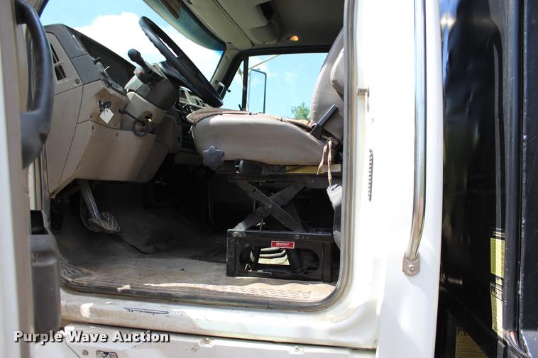 image for item L3054 2008 Sterling LT8500 dump truck