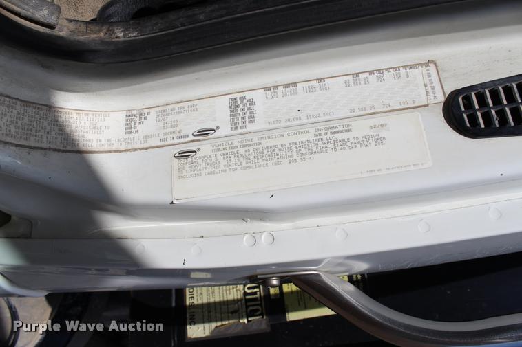 image for item L3054 2008 Sterling LT8500 dump truck