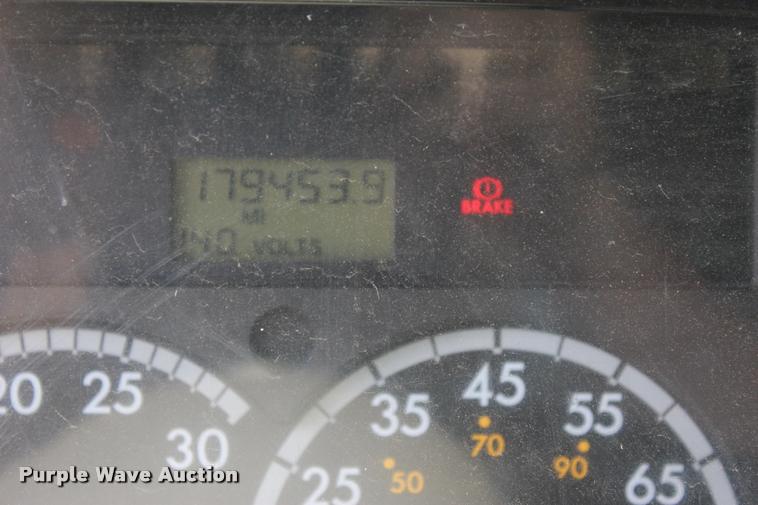 image for item L3054 2008 Sterling LT8500 dump truck