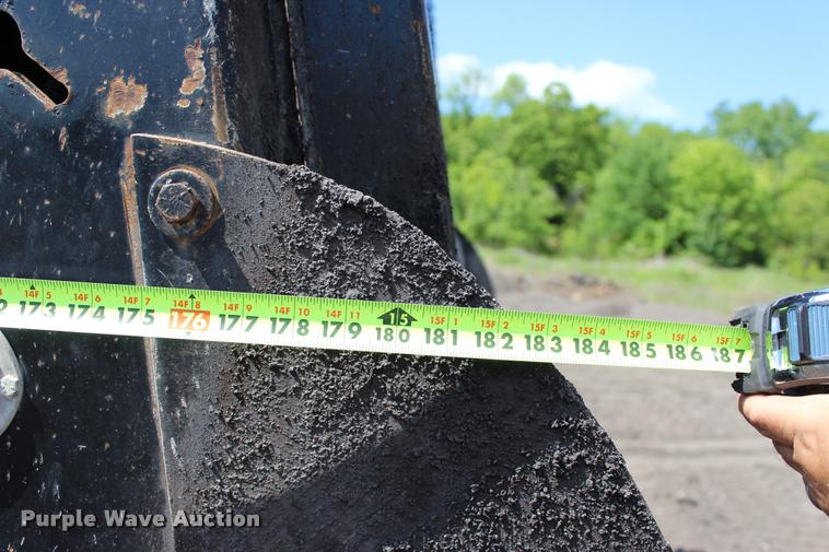 image for item L3054 2008 Sterling LT8500 dump truck