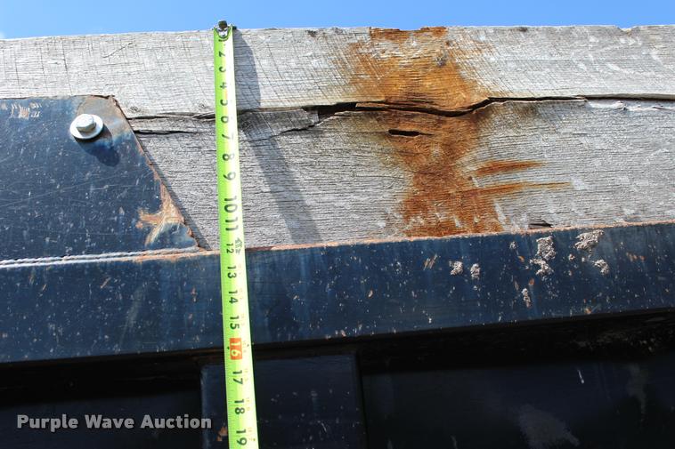 image for item L3054 2008 Sterling LT8500 dump truck