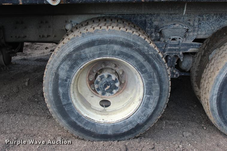 image for item L3054 2008 Sterling LT8500 dump truck