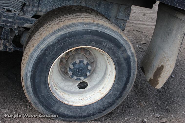 image for item L3054 2008 Sterling LT8500 dump truck