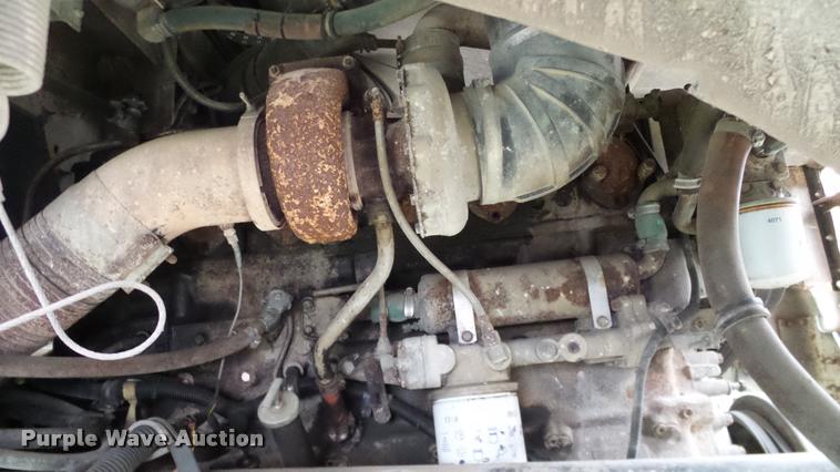 image for item L3058 1991 International 9400 dump truck