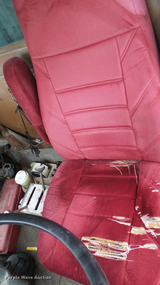 image for item L3059 1991 International 9400 dump truck