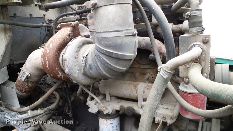 image for item L3059 1991 International 9400 dump truck