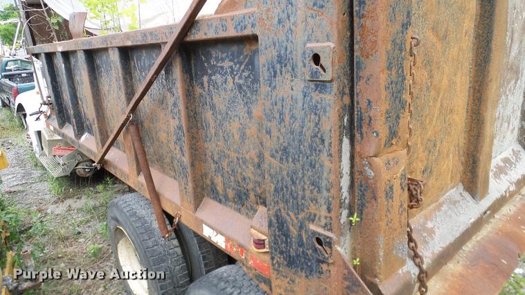 image for item L3059 1991 International 9400 dump truck
