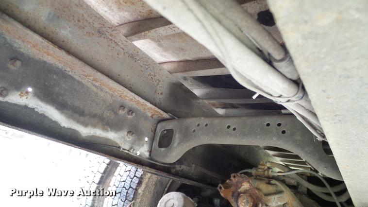 image for item L3059 1991 International 9400 dump truck