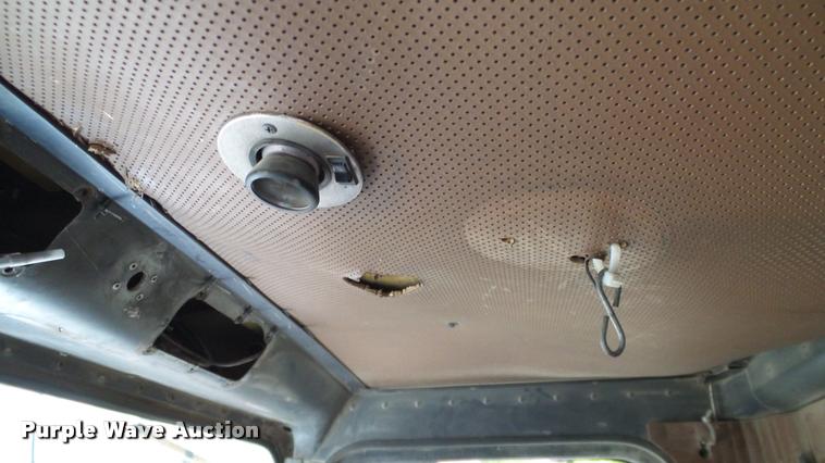 image for item L3062 1991 International 9400 dump truck