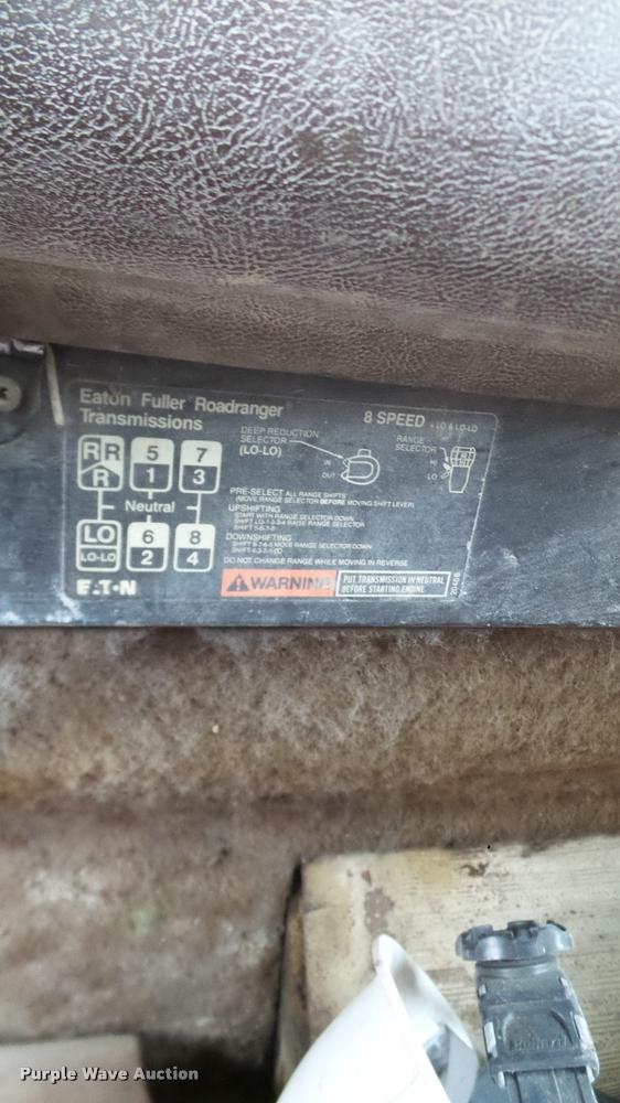 image for item L3062 1991 International 9400 dump truck