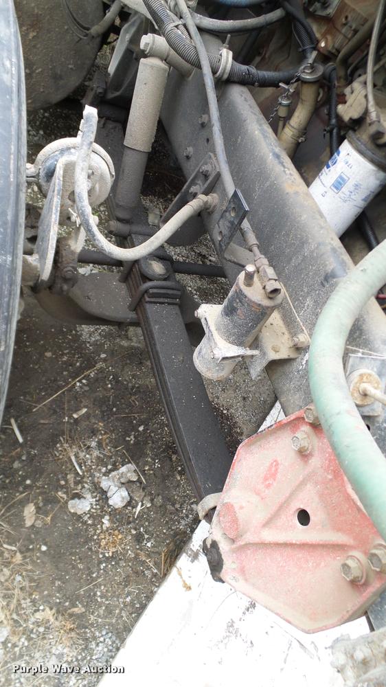 image for item L3062 1991 International 9400 dump truck