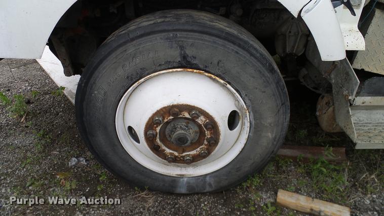 image for item L3062 1991 International 9400 dump truck