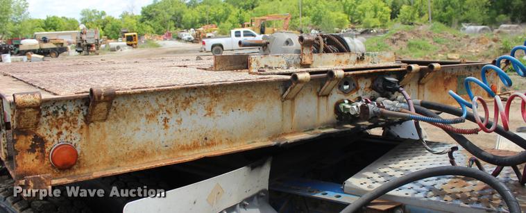 image for item L3064 1977 Muv-All drop deck equipment trailer