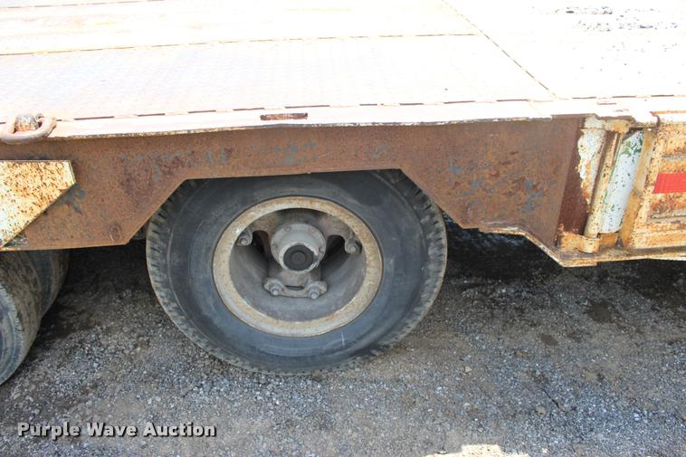 image for item L3064 1977 Muv-All drop deck equipment trailer