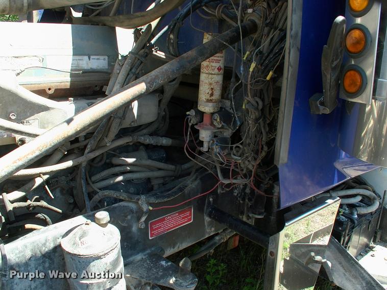 image for item L3066 1999 Western Star 4964EX dump truck