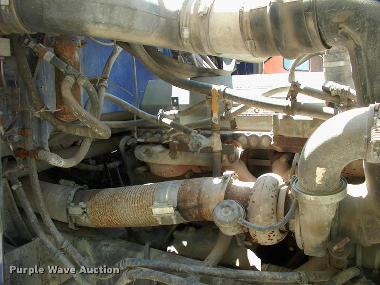 image for item L3066 1999 Western Star 4964EX dump truck