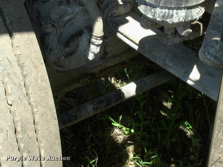 image for item L3066 1999 Western Star 4964EX dump truck