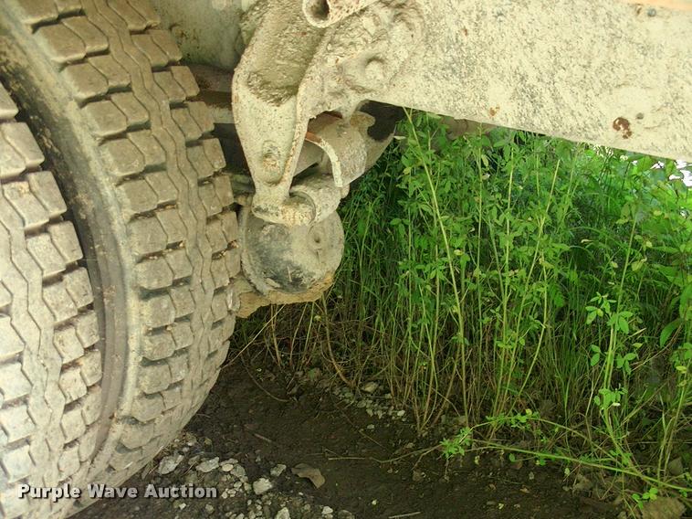 image for item L3066 1999 Western Star 4964EX dump truck