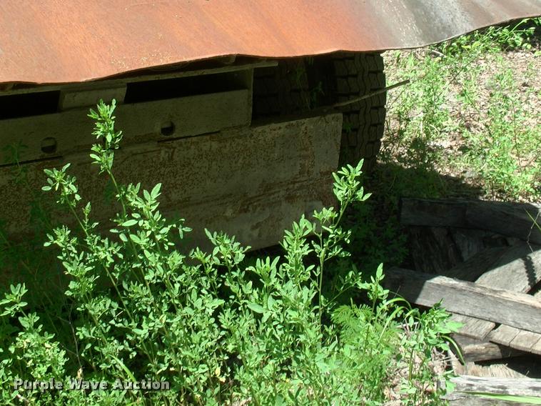 image for item L3066 1999 Western Star 4964EX dump truck